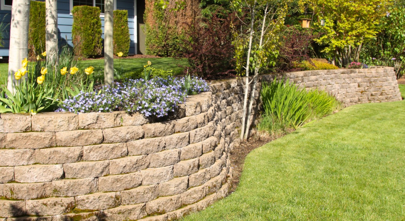 Custom retaining wall design and installation in Birmingham, AL